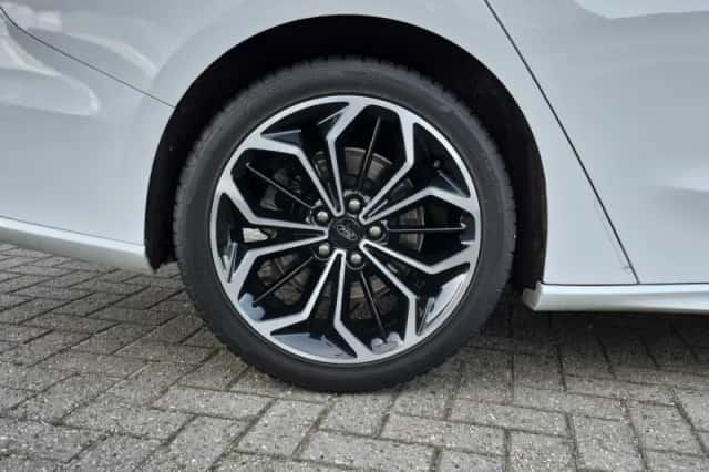 Ford Focus (2022) thumbnail 38