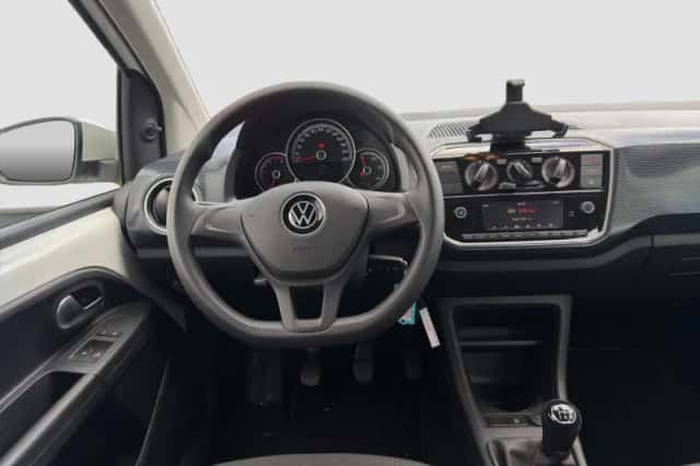 Volkswagen Up! (2023) thumbnail 11