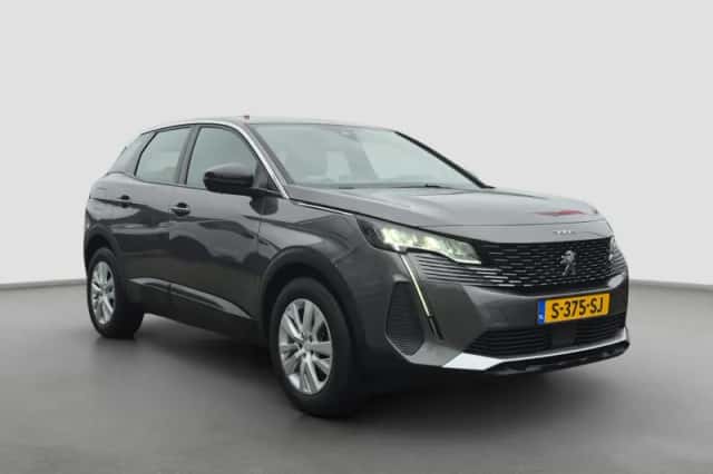 Peugeot 3008 (2023) thumbnail 2