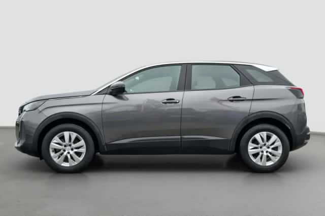 Peugeot 3008 (2023) thumbnail 3