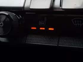 Peugeot 3008 (2023) thumbnail 23