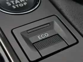 Peugeot 3008 (2023) thumbnail 35