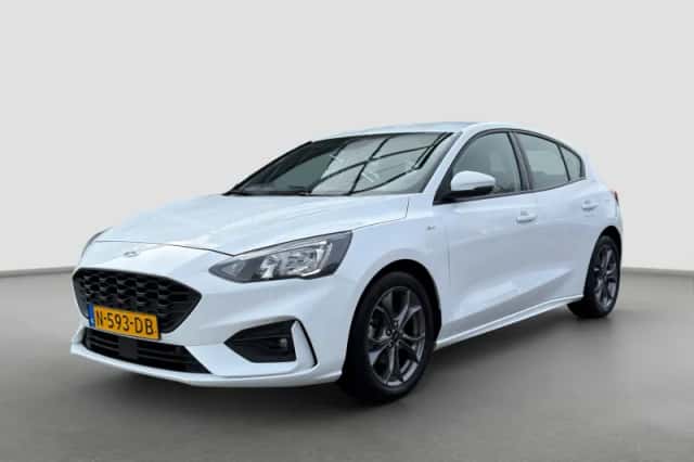 Ford Focus (2021) thumbnail 1