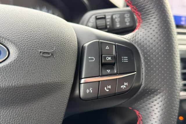 Ford Focus (2021) thumbnail 13