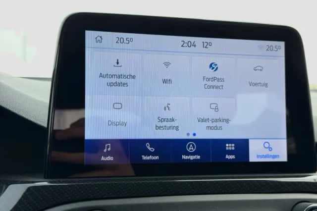 Ford Focus (2021) thumbnail 16