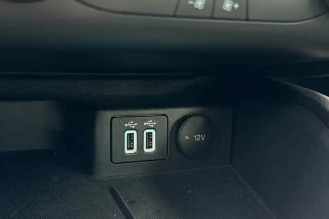 Ford Focus (2021) thumbnail 24