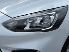 Ford Focus (2021) thumbnail 35