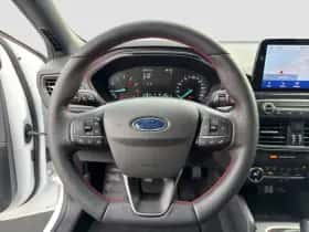 Ford Focus (2021) thumbnail 10