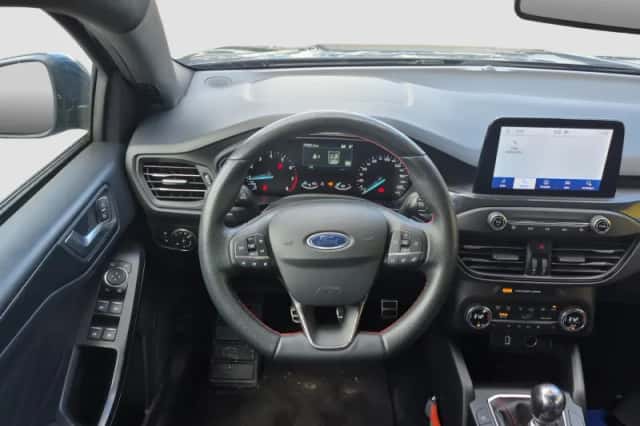 Ford Focus (2020) thumbnail 12