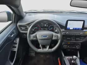 Ford Focus (2020) thumbnail 12