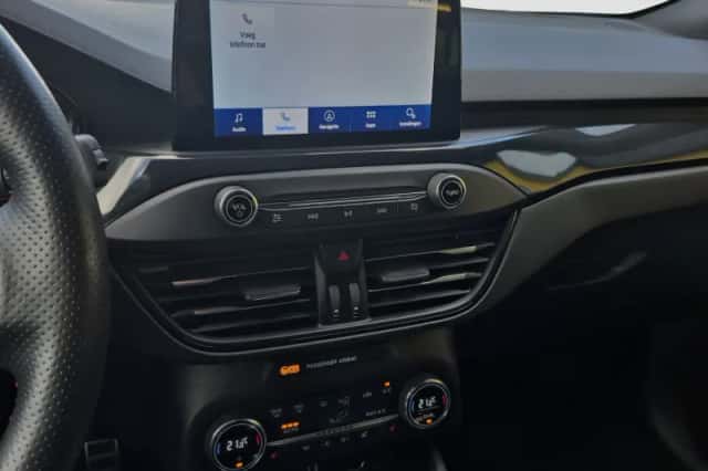 Ford Focus (2020) thumbnail 18