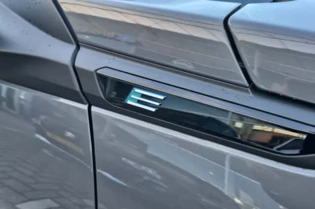 Peugeot e-2008 (2024) thumbnail 37