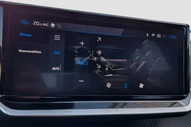 Peugeot e-2008 (2025) thumbnail 31