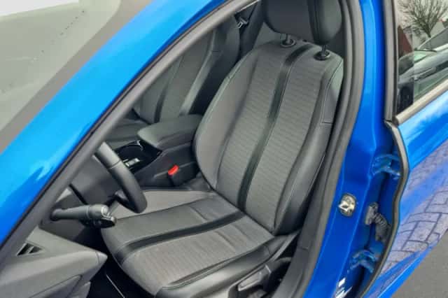 Peugeot 208 (2021) thumbnail 31
