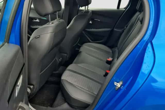 Peugeot 208 (2021) thumbnail 32