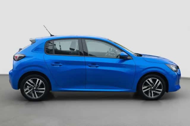 Peugeot 208 (2021) thumbnail 6