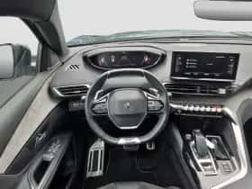 Peugeot 5008 (2022) thumbnail 11