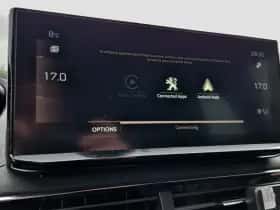 Peugeot 5008 (2022) thumbnail 19