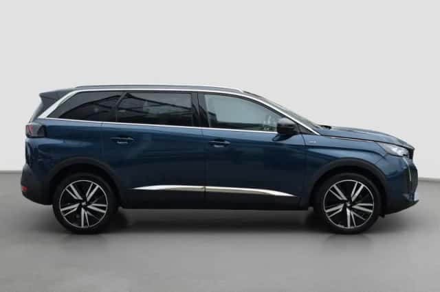 Peugeot 5008 (2022) thumbnail 4
