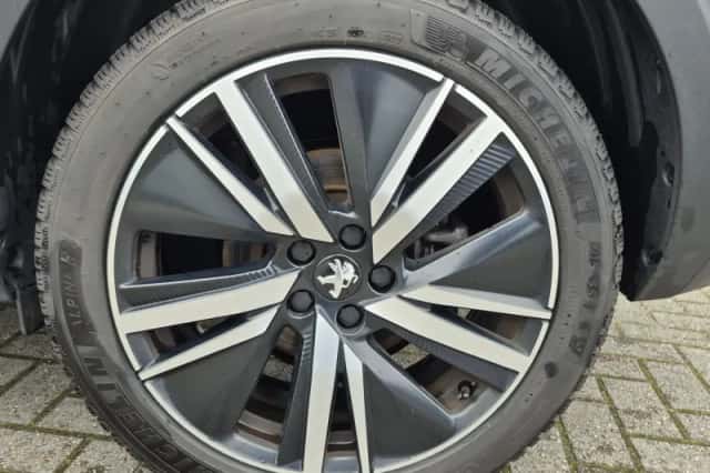 Peugeot 5008 (2022) thumbnail 33