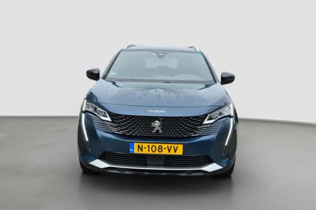 Peugeot 5008 (2022) thumbnail 5