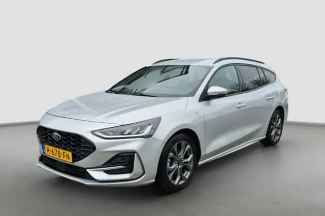 Ford Focus (2022) thumbnail 1