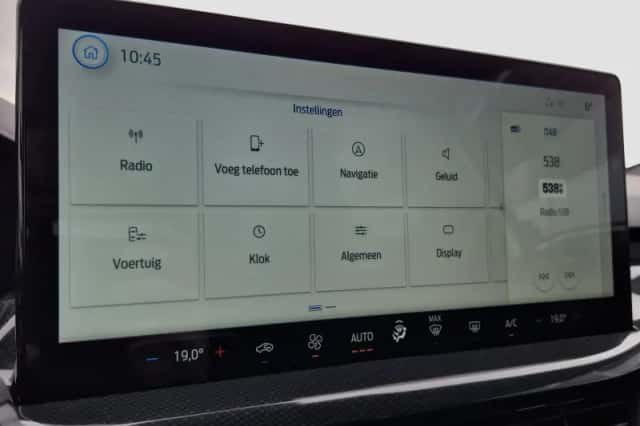 Ford Focus (2022) thumbnail 19
