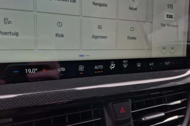 Ford Focus (2022) thumbnail 24