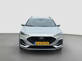 Ford Focus (2022) thumbnail 4