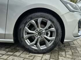 Ford Focus (2022) thumbnail 34