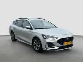 Ford Focus (2022) thumbnail 7