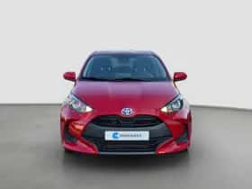 Toyota Yaris (2022) thumbnail 2