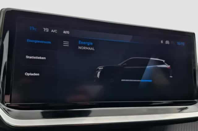 Peugeot e-2008 (2024) thumbnail 22