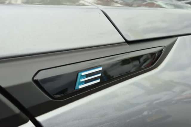 Peugeot e-2008 (2024) thumbnail 37