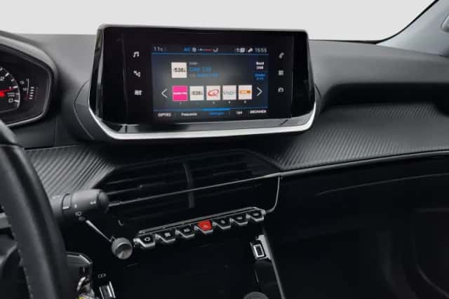 Peugeot 2008 (2020) thumbnail 14