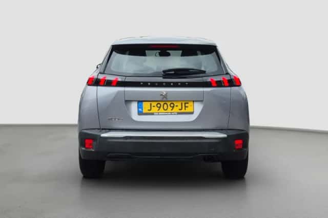 Peugeot 2008 (2020) thumbnail 3