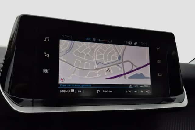 Peugeot 2008 (2020) thumbnail 21