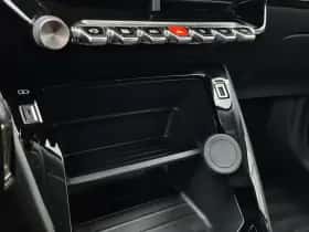 Peugeot 2008 (2020) thumbnail 26