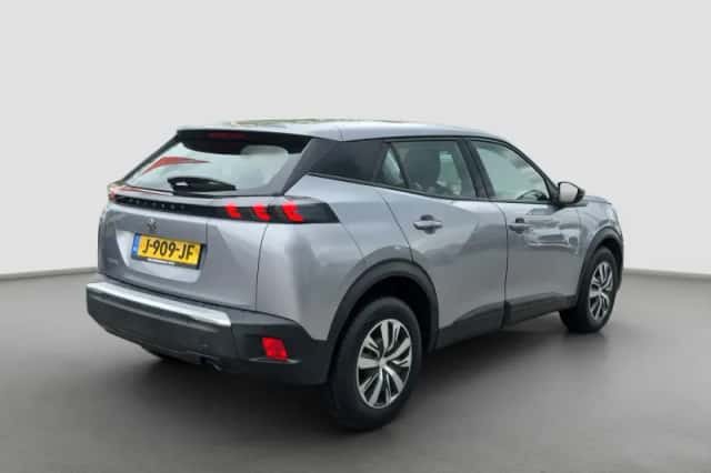 Peugeot 2008 (2020) thumbnail 5