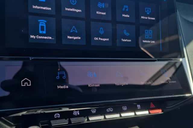 Peugeot 308 (2023) thumbnail 24