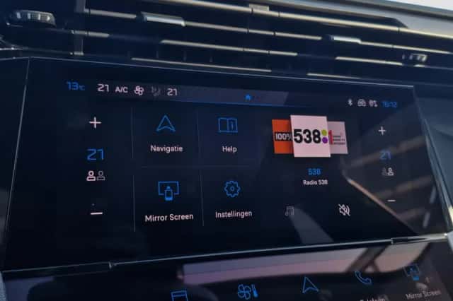 Peugeot 308 (2023) thumbnail 25