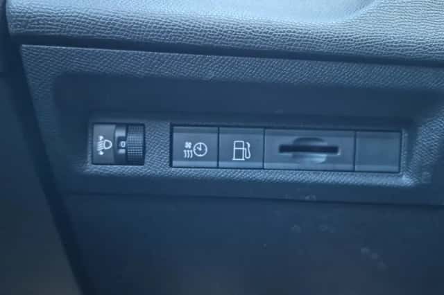 Peugeot 308 (2023) thumbnail 37