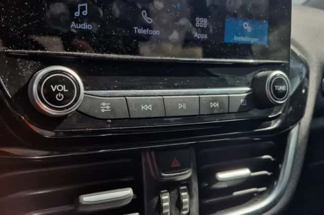 Ford Fiesta (2022) thumbnail 28