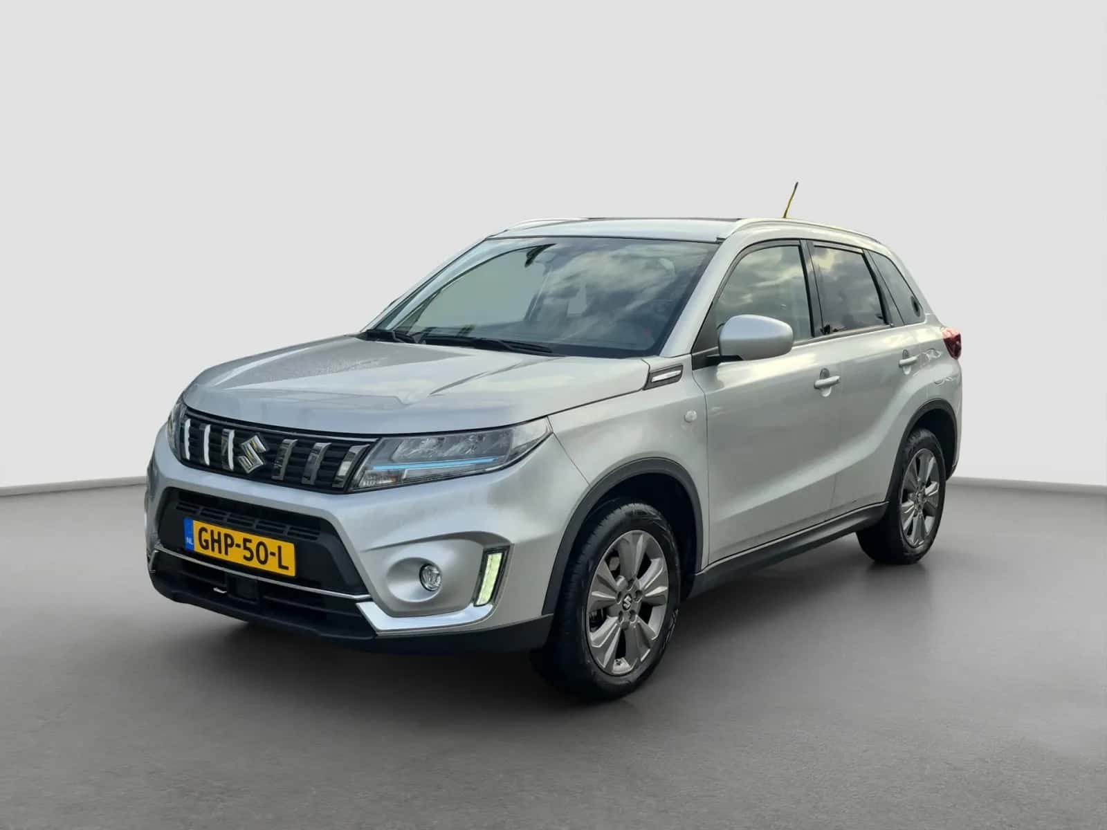 Suzuki Vitara (2023) — foto 1
