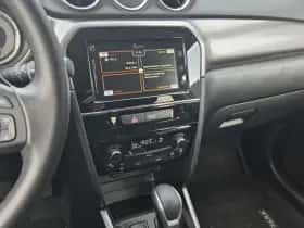 Suzuki Vitara (2023) thumbnail 14