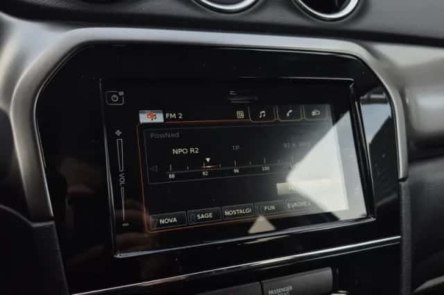 Suzuki Vitara (2023) thumbnail 16
