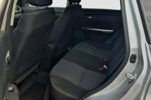 Suzuki Vitara (2023) thumbnail 29