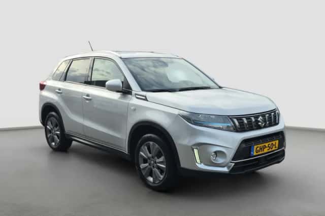 Suzuki Vitara (2023) thumbnail 8