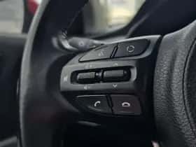 Kia Rio (2018) thumbnail 11