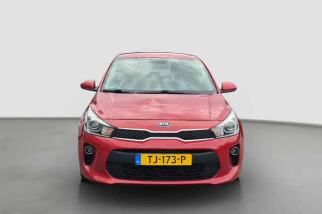 Kia Rio (2018) thumbnail 8